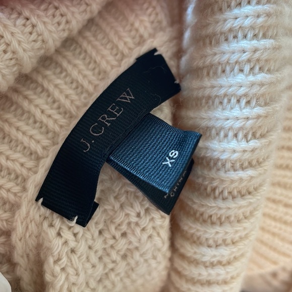 J CREW cable knit embellished ruffled front sweater cowl neck WOOL cream size XS - Picture 11 of 17